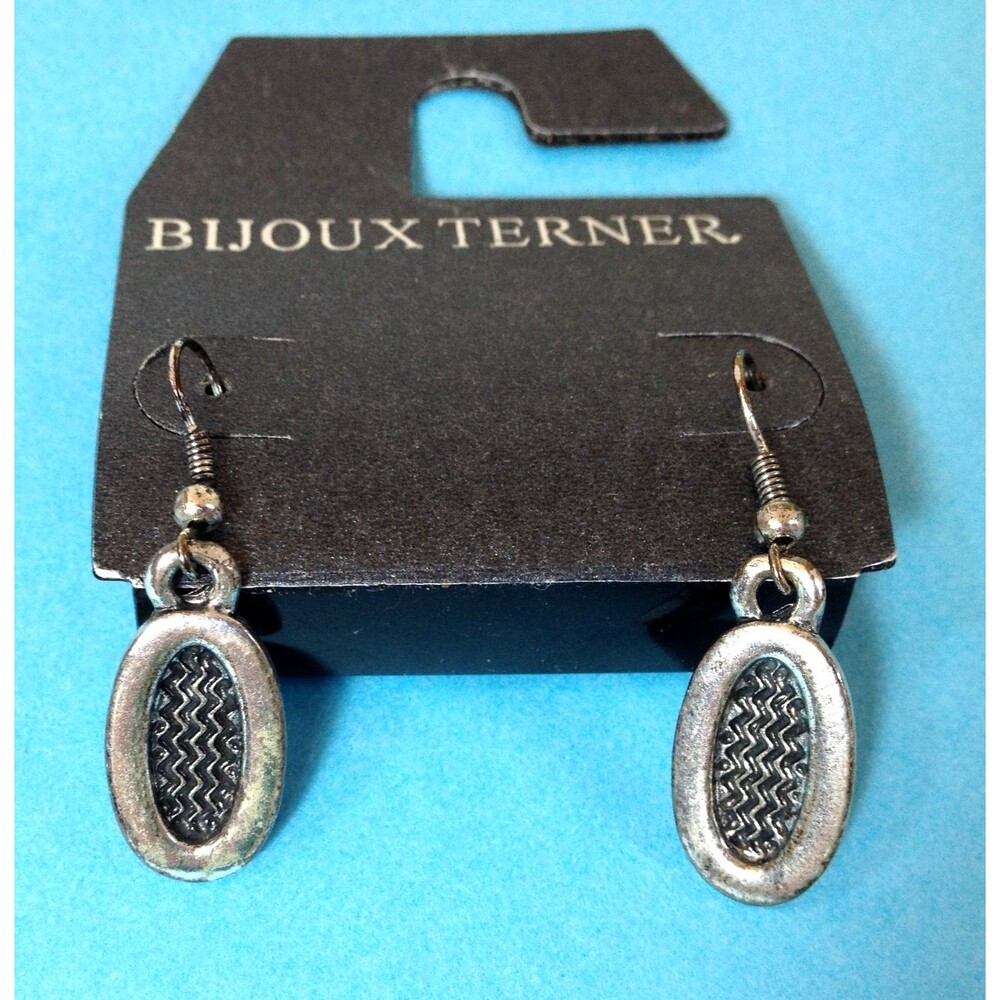 BIJOUX Terner USA Silver Tone Dangle Hook Earrings New On Card